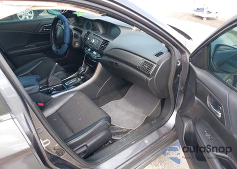 2017 Honda Accord Sport from USA, damaged, VIN 1HGCR2F52HA092480